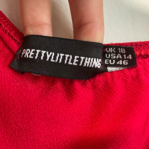 Pretty Little Thing Red One Shoulder Long Sleeve Jumpsuit - Size  14 - Picture 6 of 14